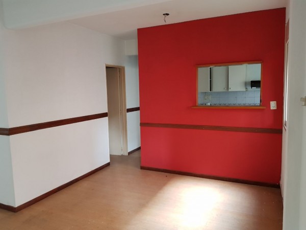 En Venta Departamento de 4 ambientes en Planta Baja - VIlla Lugano