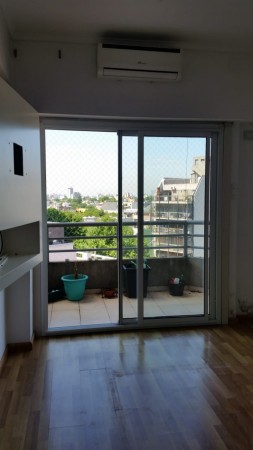 Venta Departamento 3 ambientes Semipiso sobre Boulevard - Villa Luro NUEVO PRECIO