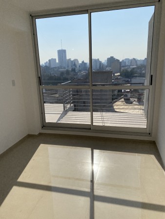 Venta Departamentos de 2 Amb al frente con balcon aterrazado NUEVO PRECIO entrega inmediata - Parque Avellaneda