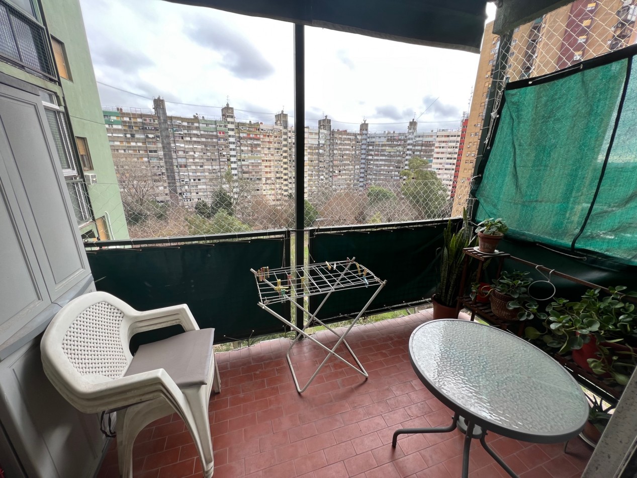 Venta Departamento 4 ambientes con 2 baños - Lugano IyII Torre 8