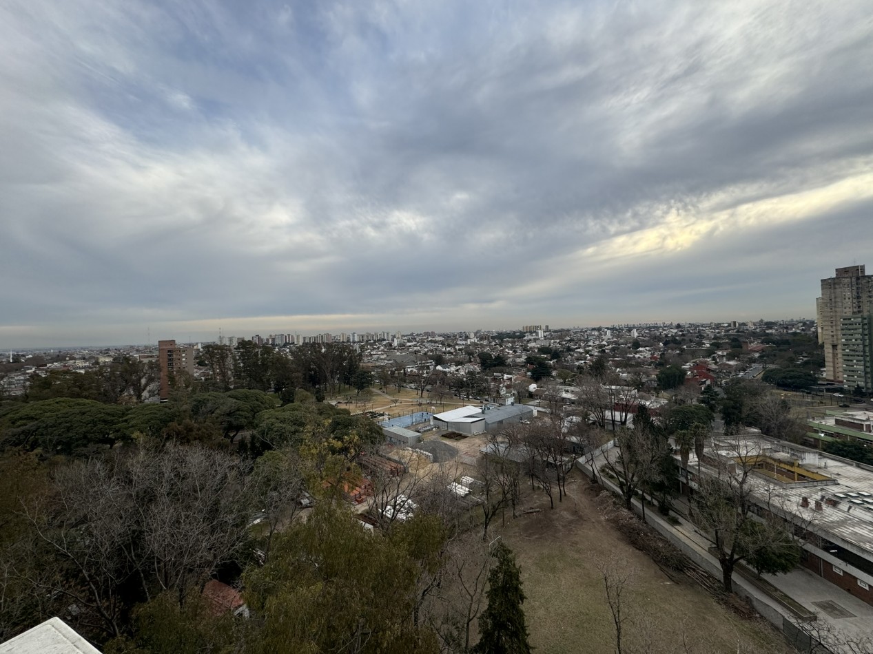 Venta Departamento de 3 ambientes Reciclado - Lugano IyII Edificio122