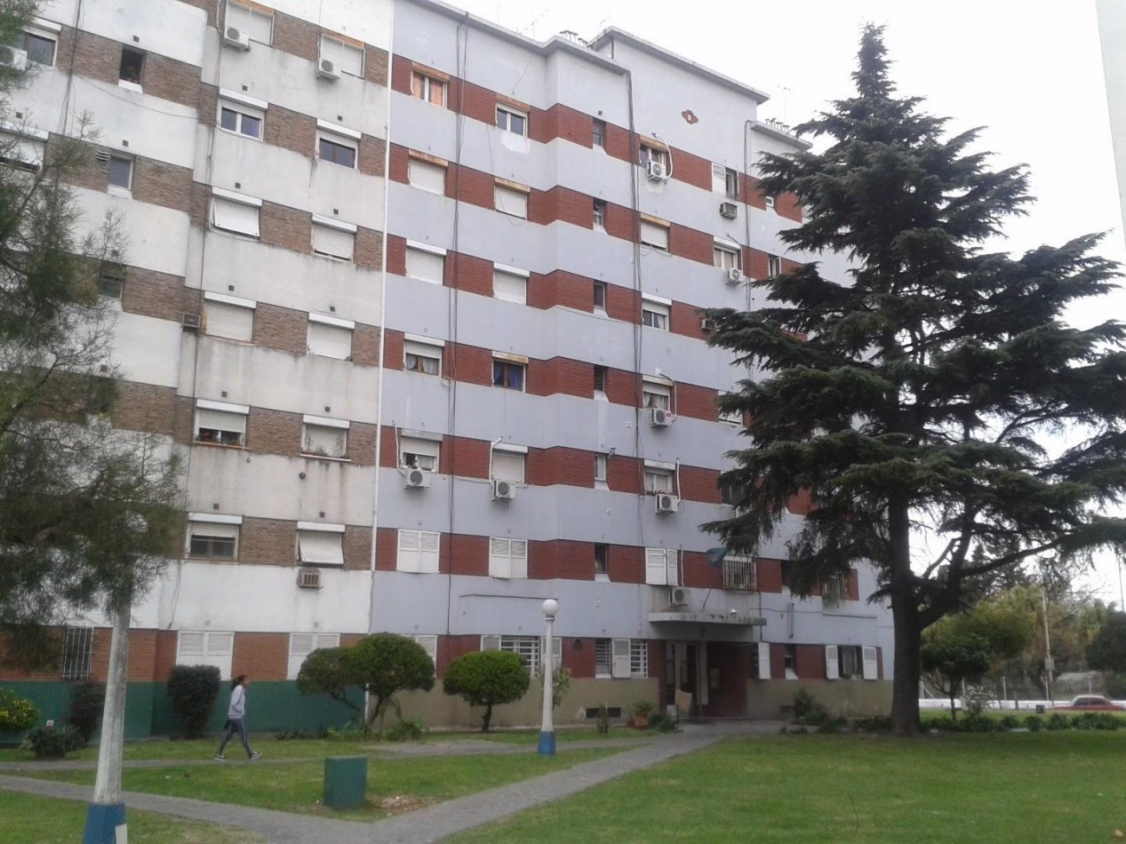 Venta departamento 3 ambientes - Barrio Alvear / Parque Avellaneda