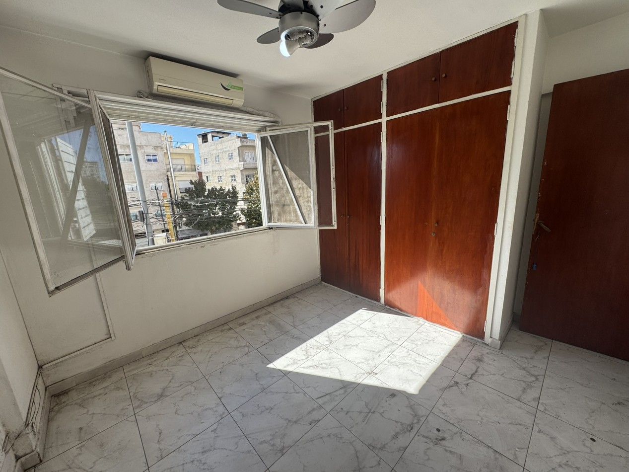 Venta Departamento 4 ambientes - Villa Lugano Barrio Castro
