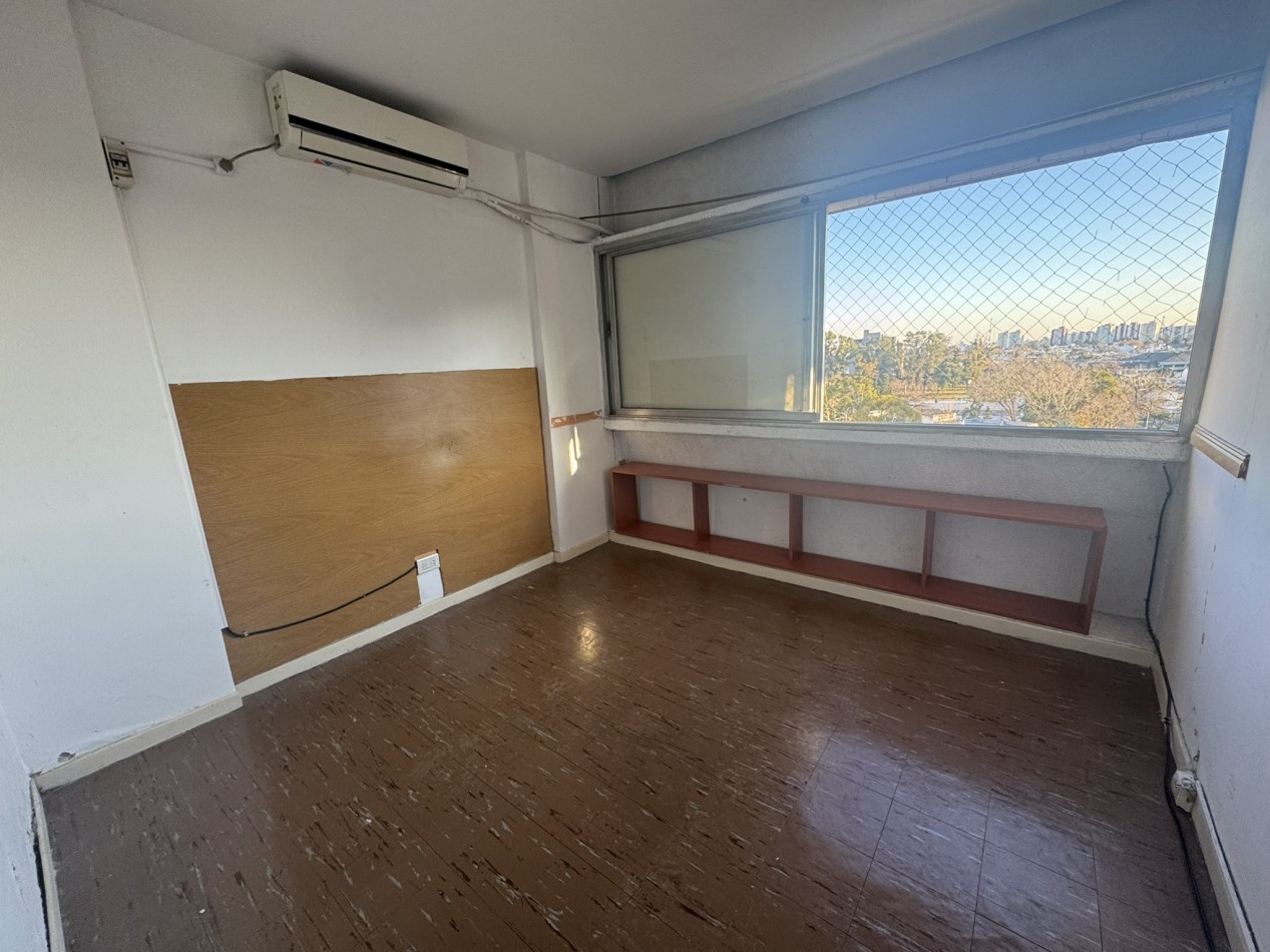 Alquiler Departamento 3 ambientes buen estado y ubicacion - Lugano IyII Edificio 52