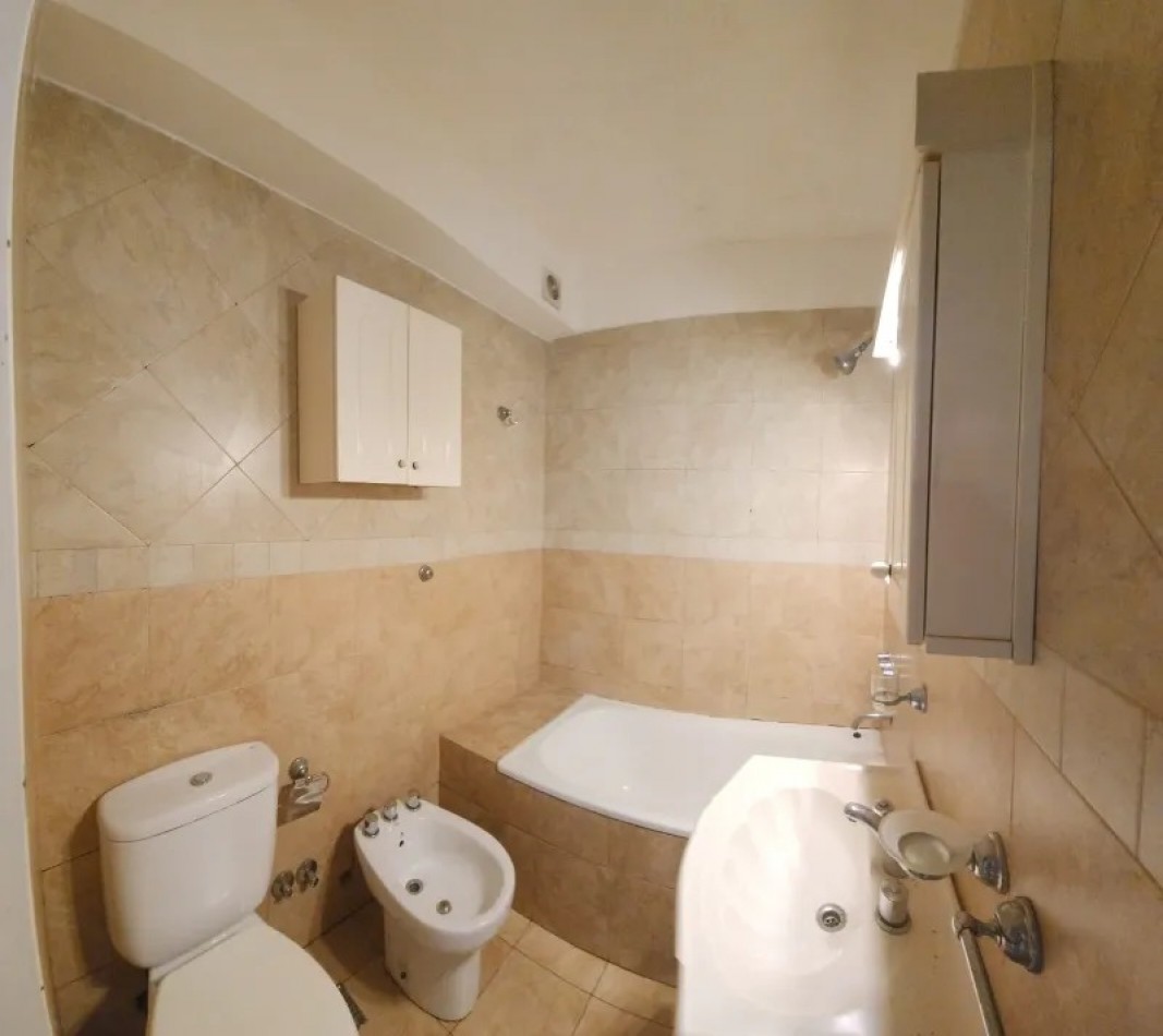 Venta Departamento 2 ambientes con patio y cochera APTO CREDITO - Villa Lugano