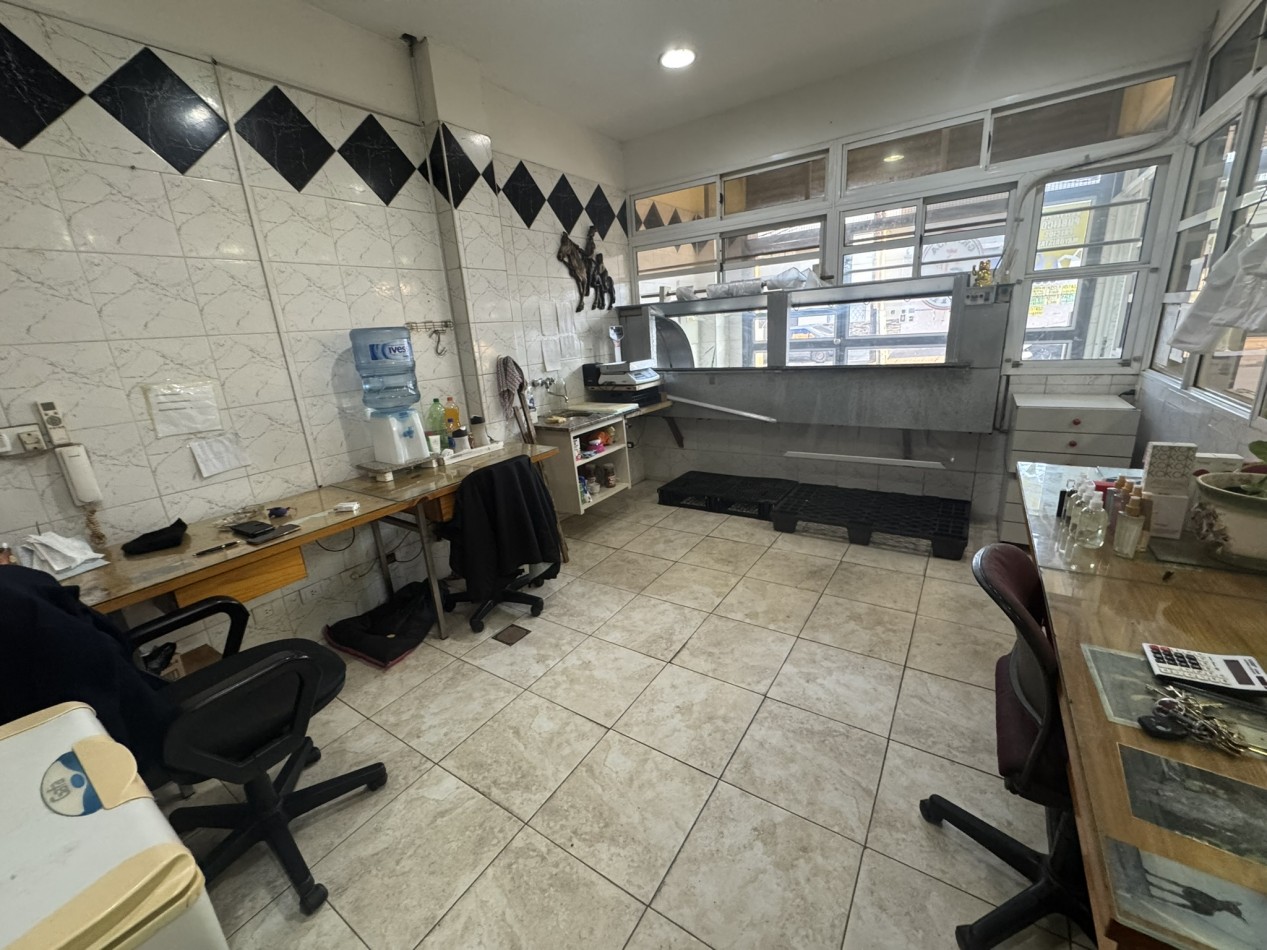 Alquiler Deposito Frigorifico con camaras 233 m2 ideal distribuidora - Tapiales