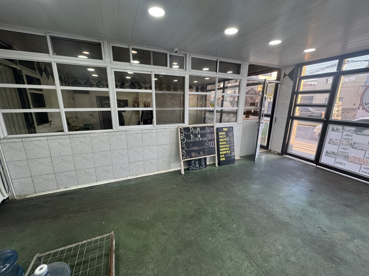 Alquiler Deposito Frigorifico con camaras 233 m2 ideal distribuidora - Tapiales