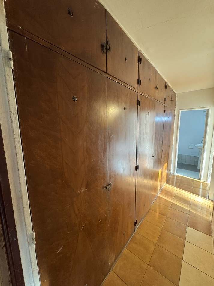 Venta departamento 3 ambientes buena ubicacion - Lugano IyII Edificio 41