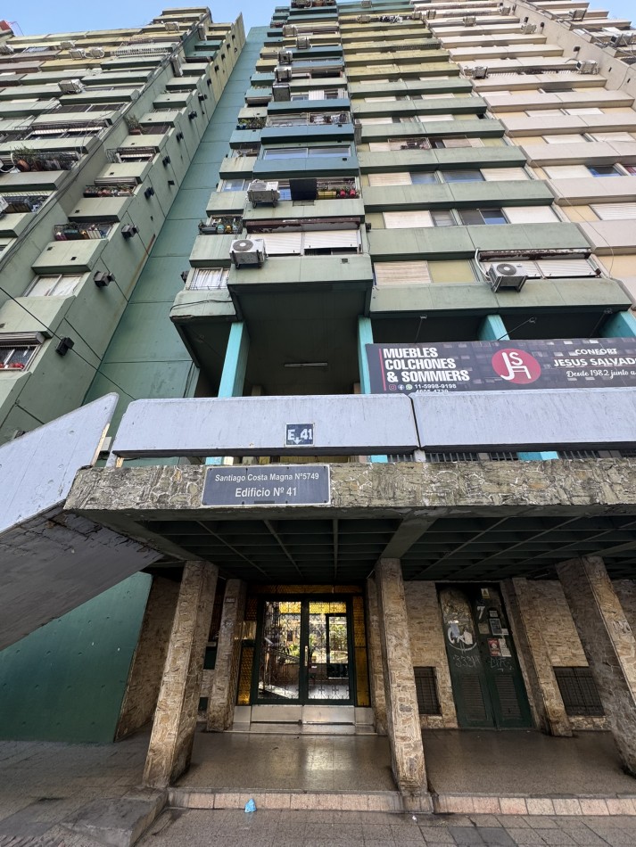 Venta departamento 3 ambientes buena ubicacion - Lugano IyII Edificio 41