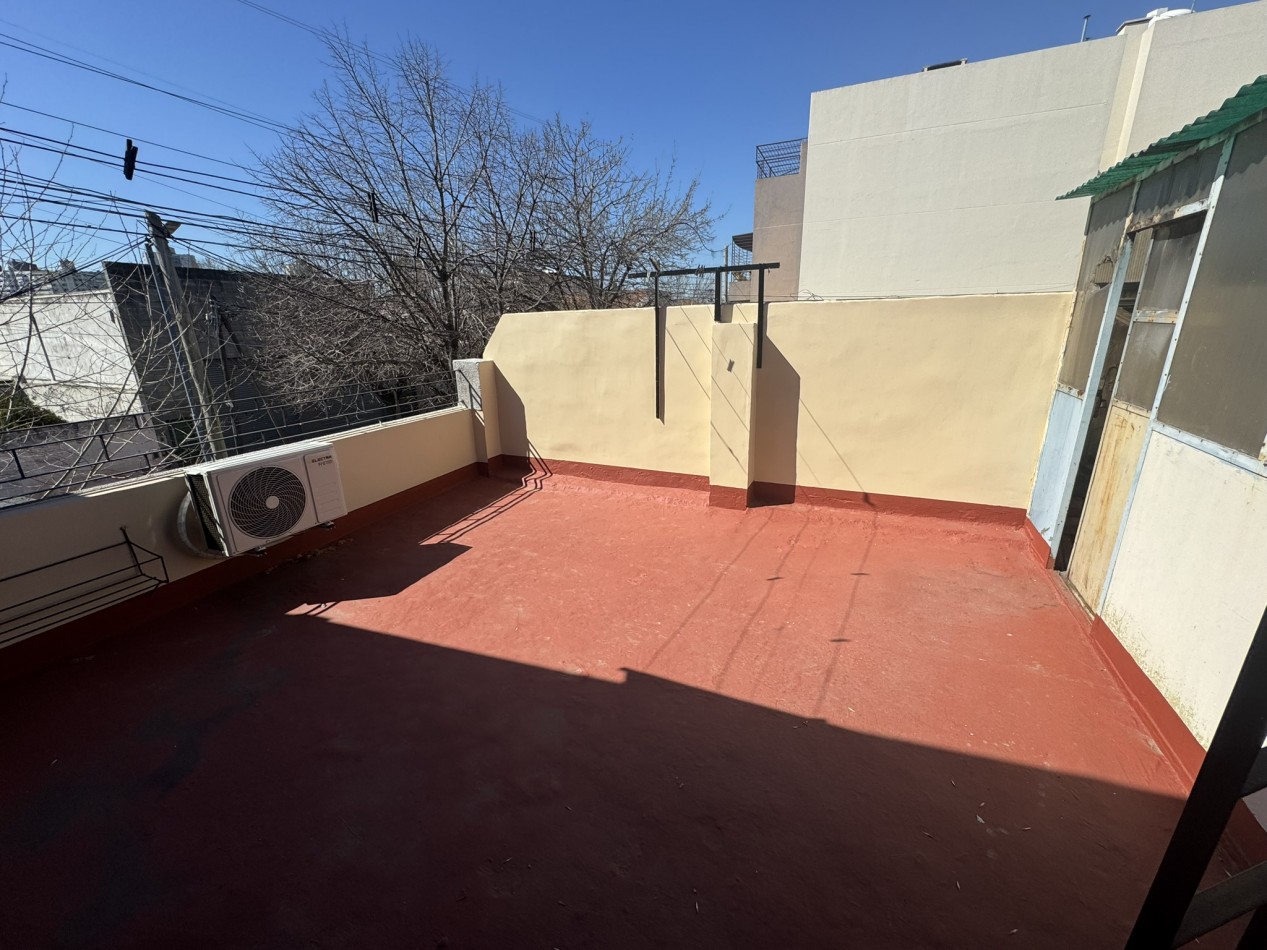 Alquiler Ph 2 ambientes con terraza sin expensas - Villa Lugano
