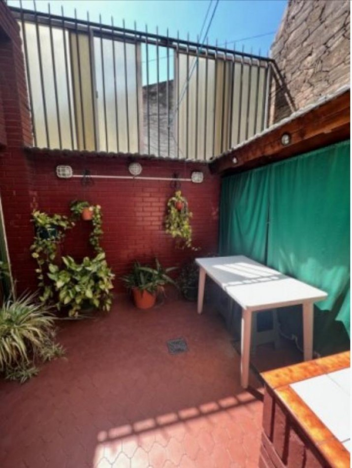 Venta Ph 4 ambientes excelente calidad  con patio o Permuta - Villa Lugano