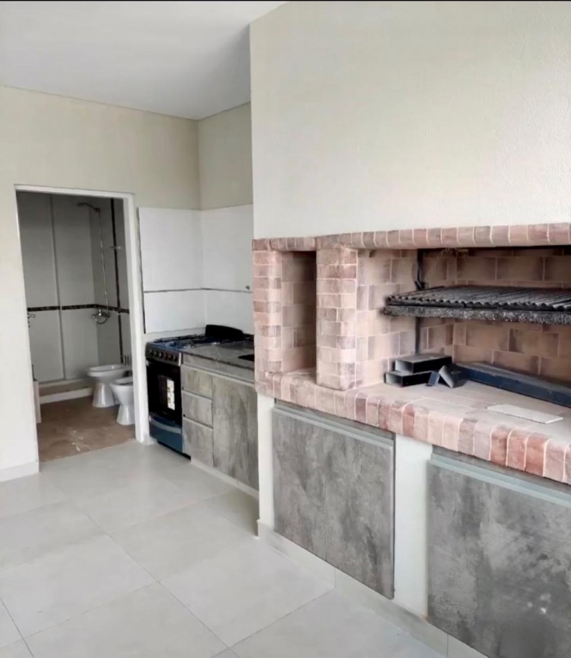 Alquiler 3 ambientes amplio al frente con balcon - Villa Lugano