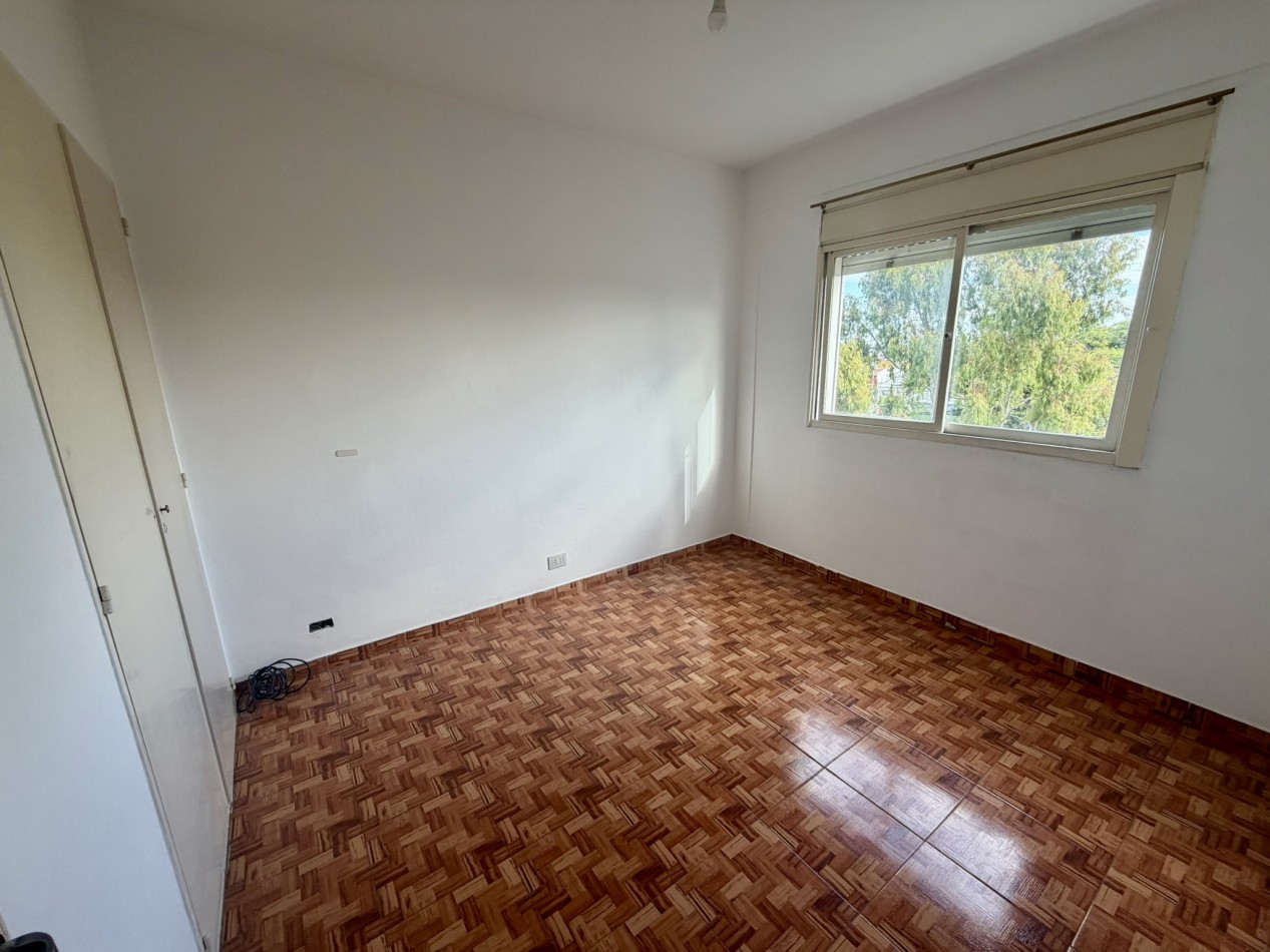 Venta Departamento 3 ambientes al frente - Mataderos