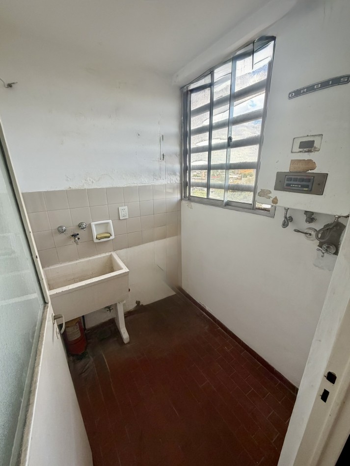 Venta Departamento 3 ambientes al frente - Mataderos