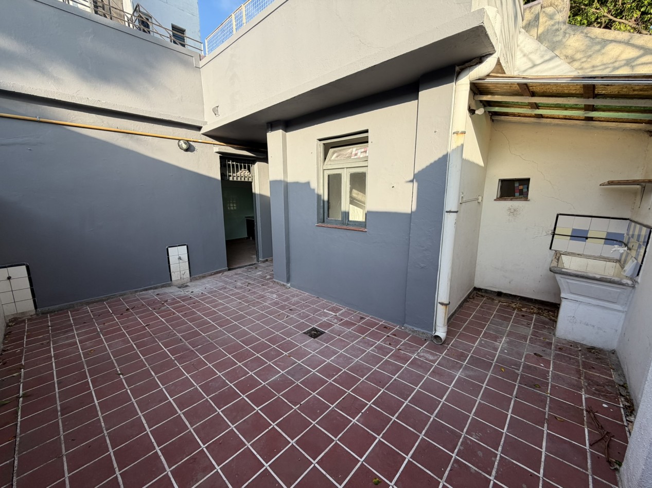 Alquiler Ph 4 ambientes con patio para uso comercial - Villa Lugano