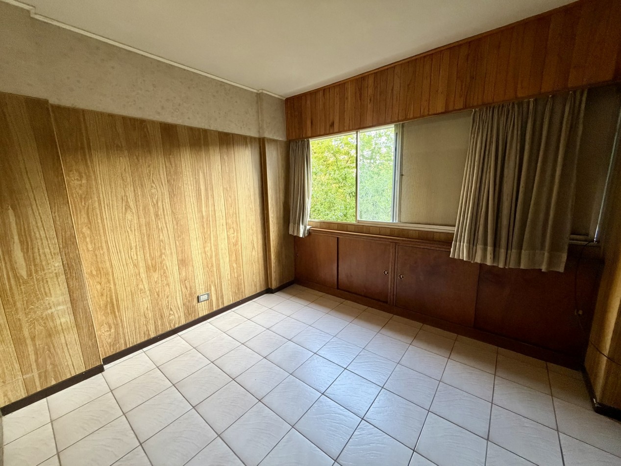 Alquiler Departamento 4 ambientes con cocina grande - Lugano IyII Edif 111