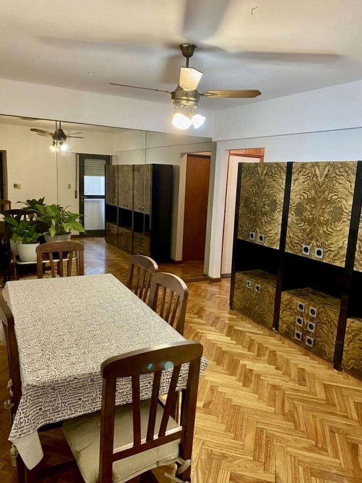 Venta departamento de 3 ambientes por escalera Apto Credito - Parque Avellaneda