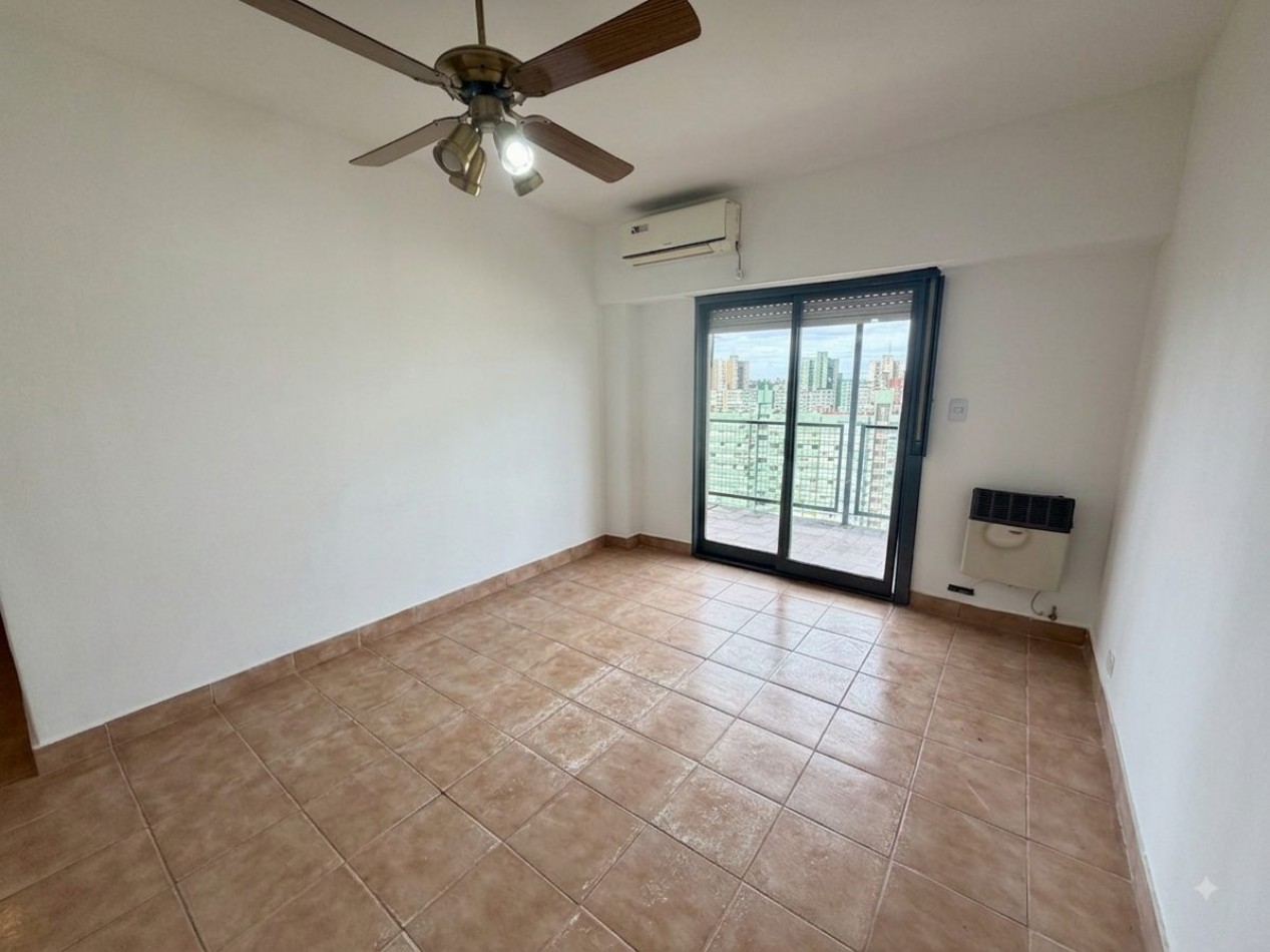 Alquiler Departamento de 3 ambientes con balcon - Lugano IyII Torre 5