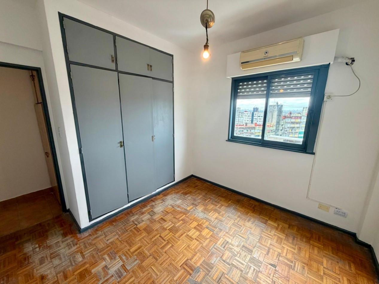 Alquiler Departamento de 3 ambientes con balcon - Lugano IyII Torre 5