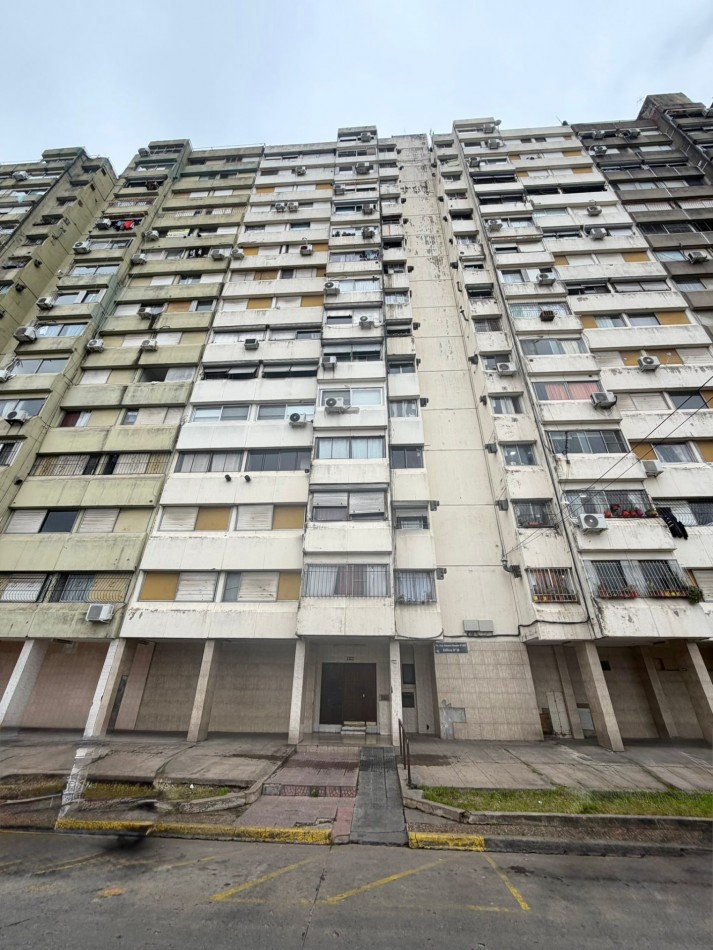 Venta departamento de 3 ambientes - Lugano IyII Edificio 58
