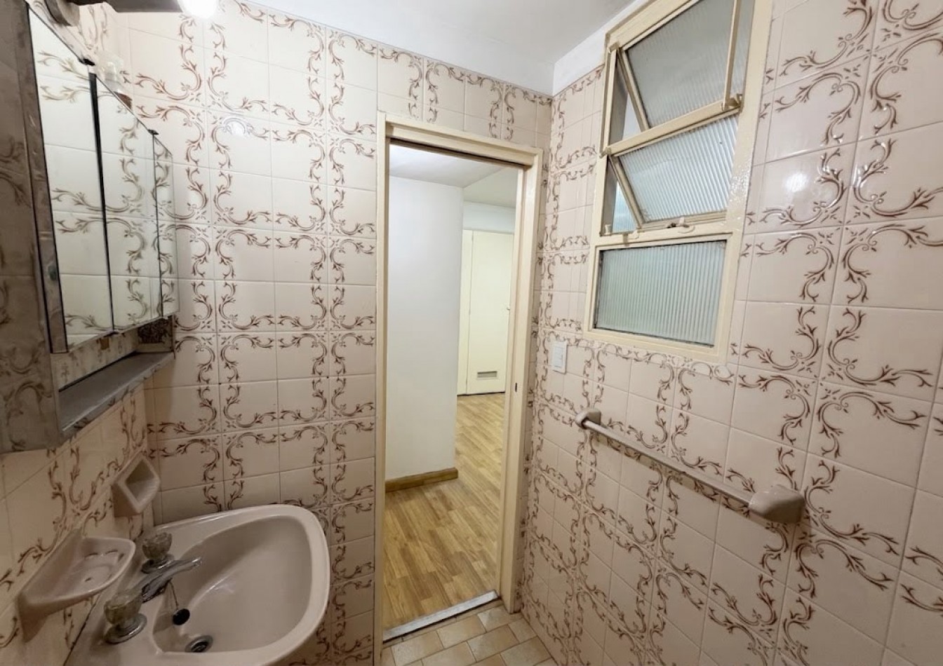 Venta Monoambiente apto profesional buena ubicacion - Caballito