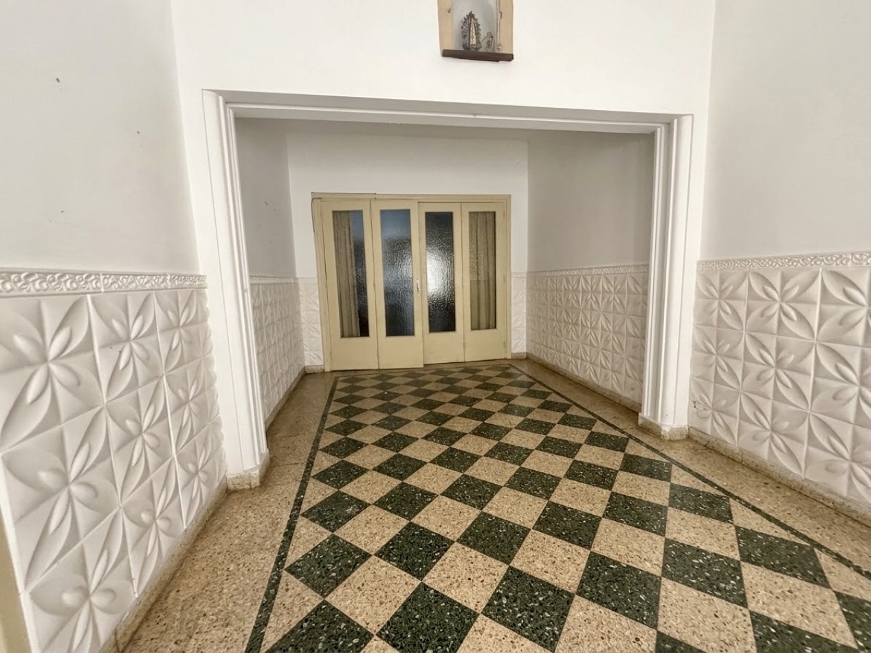 Venta Ph al frente 3 ambientes c/ garage, patio cubierto y terraza - Mataderos