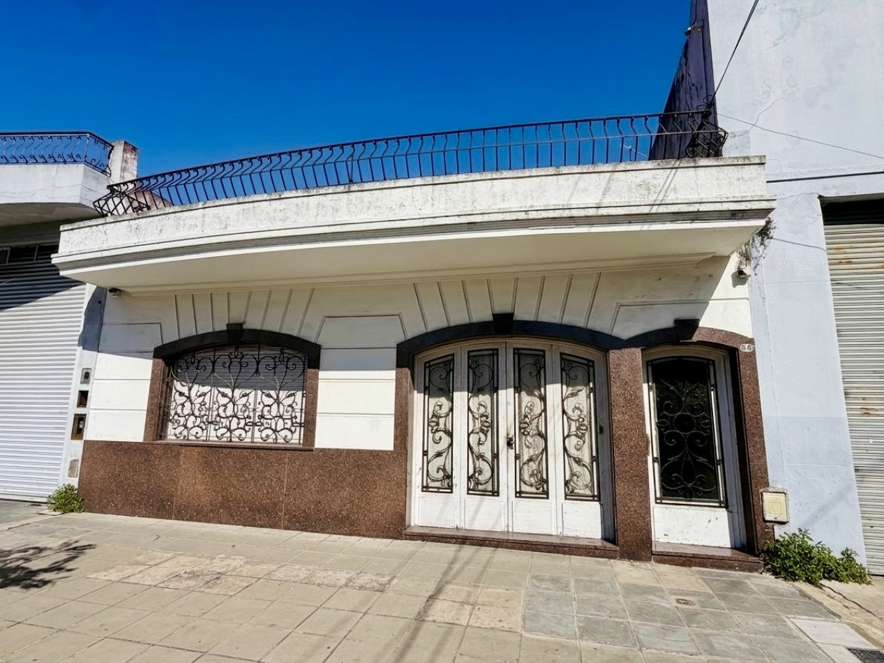 Venta Ph al frente 3 ambientes c/ garage, patio cubierto y terraza - Mataderos