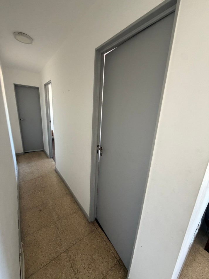 Venta Departamento de 3 ambientes con balcon - Floresta