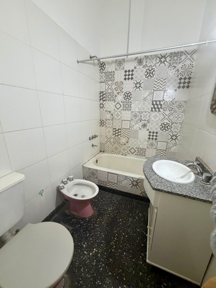 Alquiler Ph de 2 Ambientes con patio sin expensas - Villa Lugano