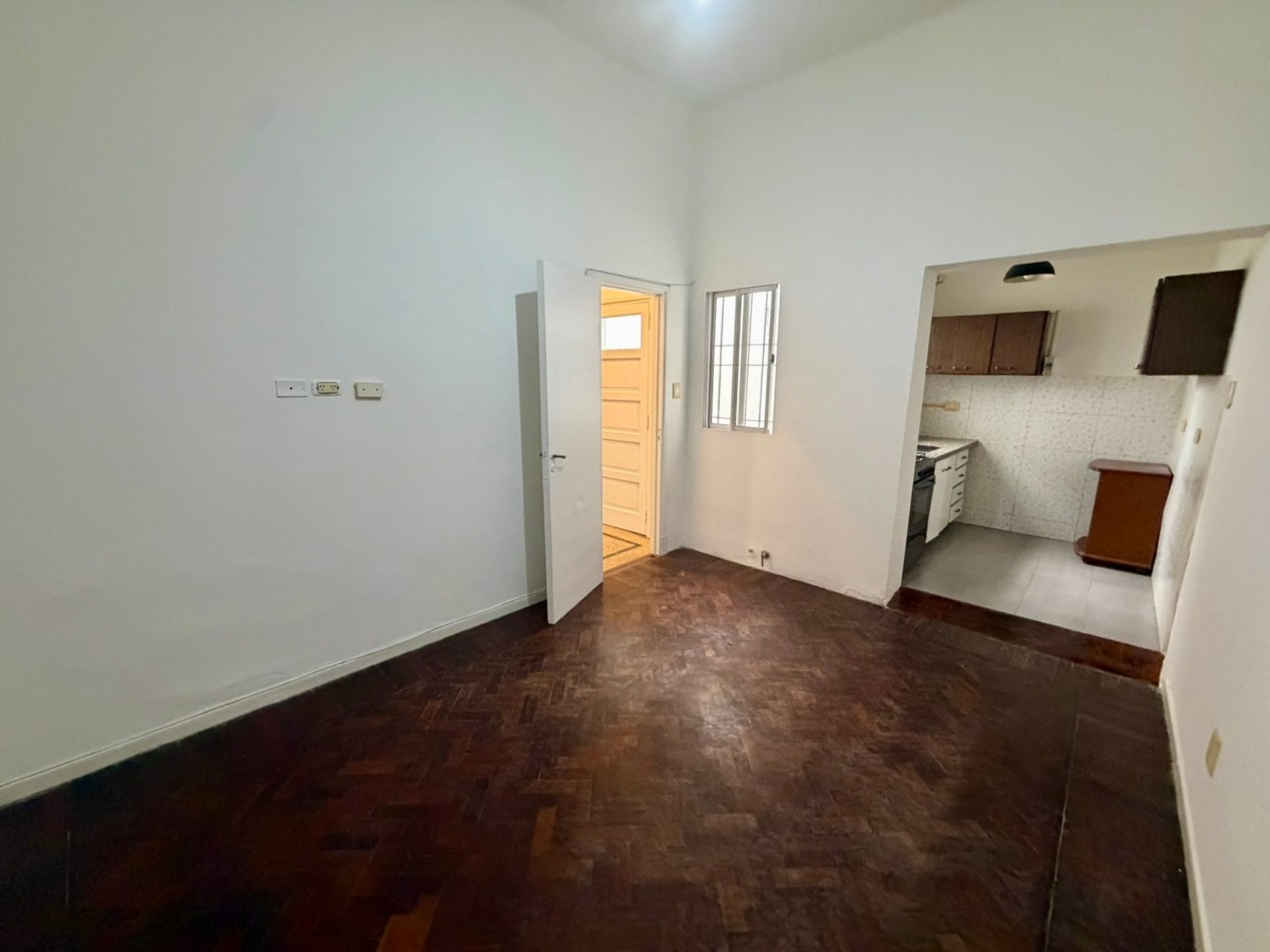 Alquiler Ph de 2 Ambientes con patio sin expensas - Villa Lugano