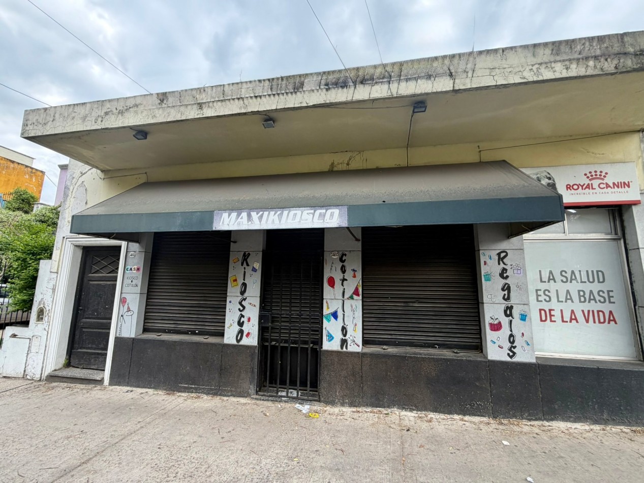 Alquiler Local 30 m2 en cuadra comercial - Villa Lugano
