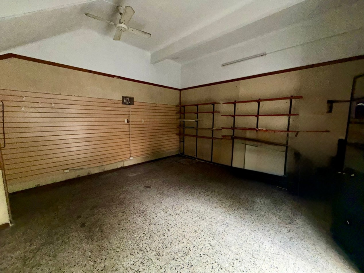 Alquiler Local 30 m2 en cuadra comercial - Villa Lugano