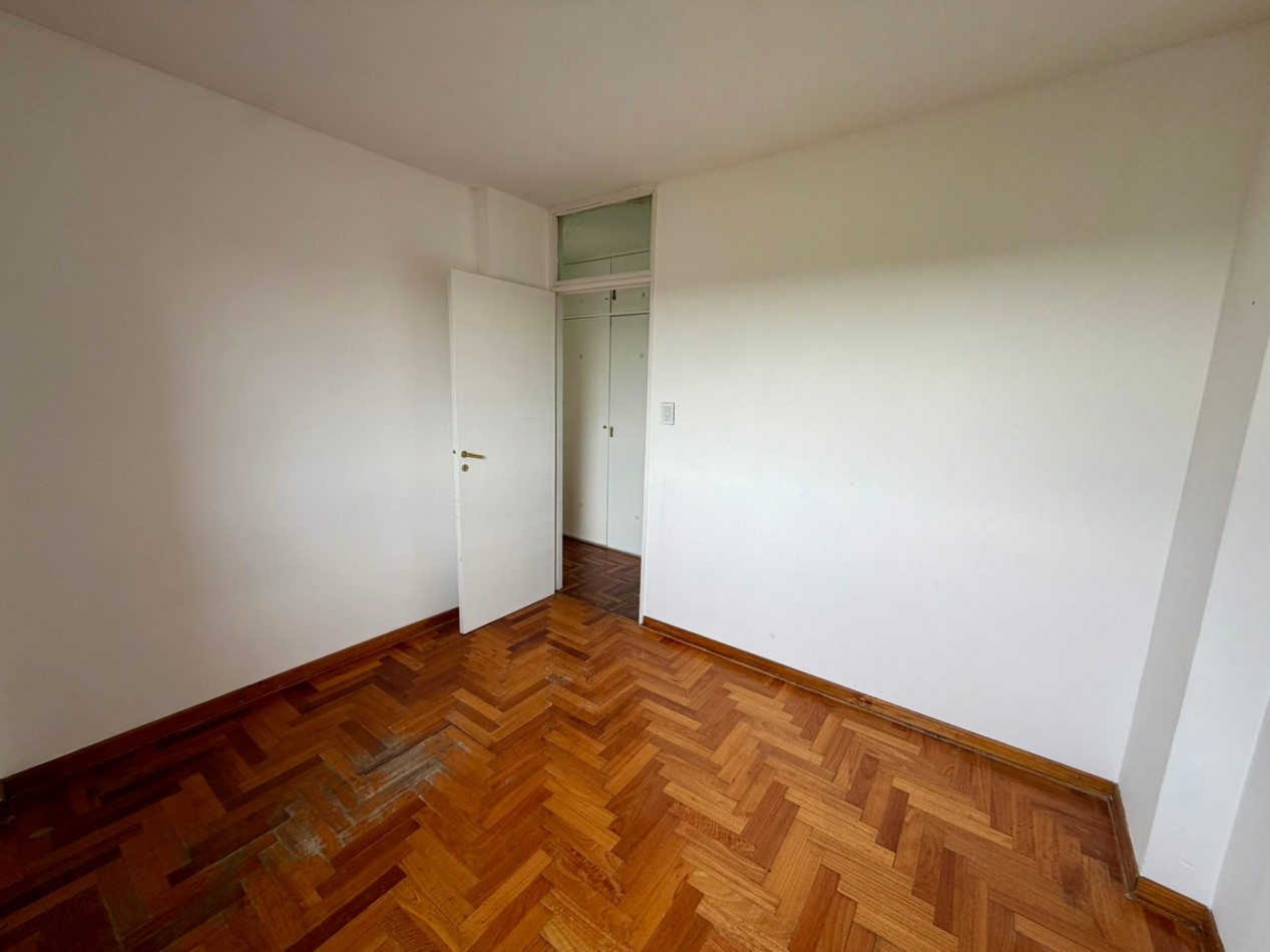 Alquiler Departamento de 3 ambientes buen estado y ubicacion - Lugano IyII Edif 11