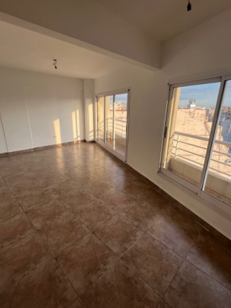 Venta Monoambiente con balcon aterrazado excelente ubicacion - Liniers