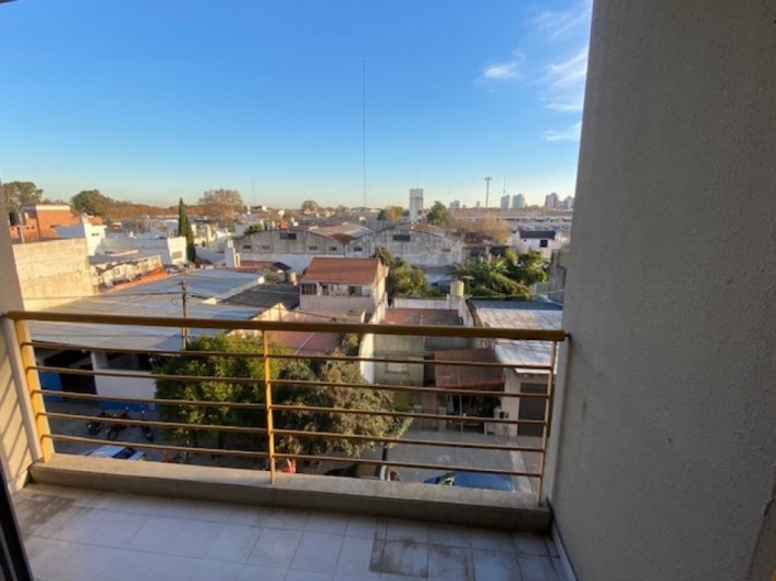 Venta Departamento 3 ambientes con cochera - Villa Lugano