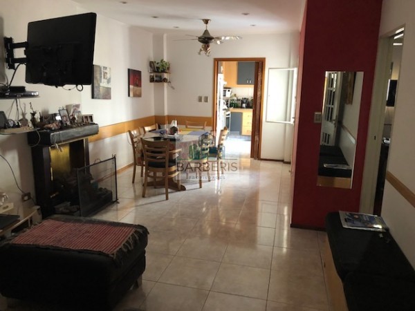 Venta Ph tipo casa 3 1/2 ambientes c/garage, patios y terraza - Villa Lugano