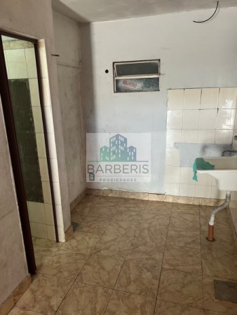 Alquiler Local 15m2 sobre Av. Rabanal - Villa Soldati