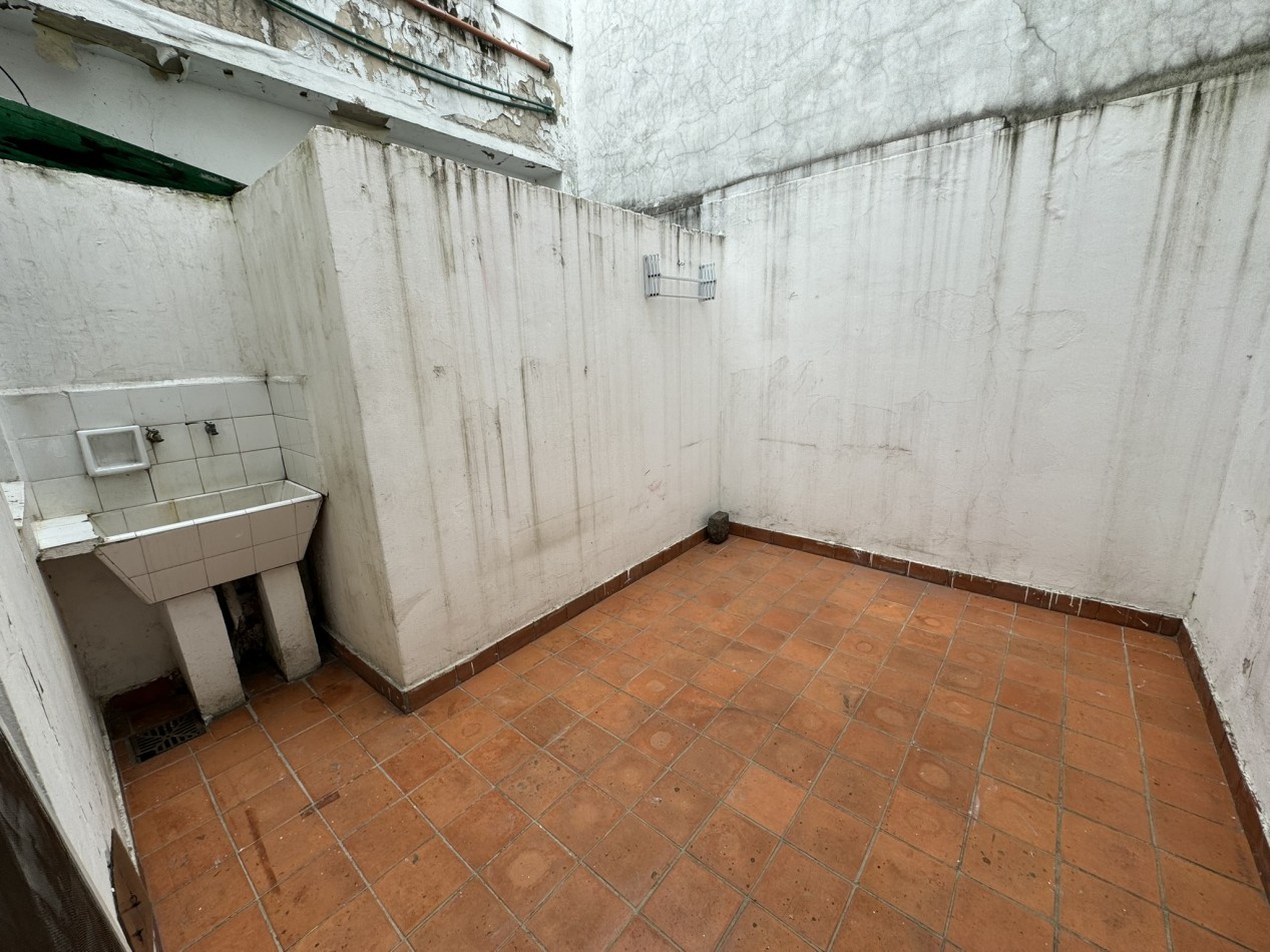 Venta Ph de 2 ambientes con patio en Planta Baja - Villa Lugano