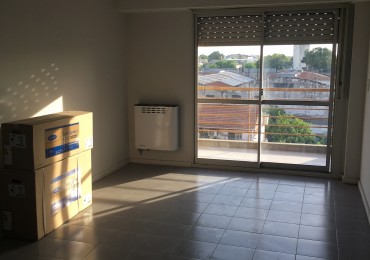 Alquiler Departamento 3 ambientes con cochera - Villa Lugano