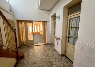 Venta Ph al frente 3 ambientes c/ garage, patio cubierto y terraza - Mataderos