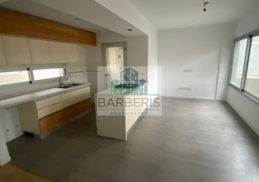 Venta Piso de Categoria 4 ambientes c/2 cocheras - Villa Luro